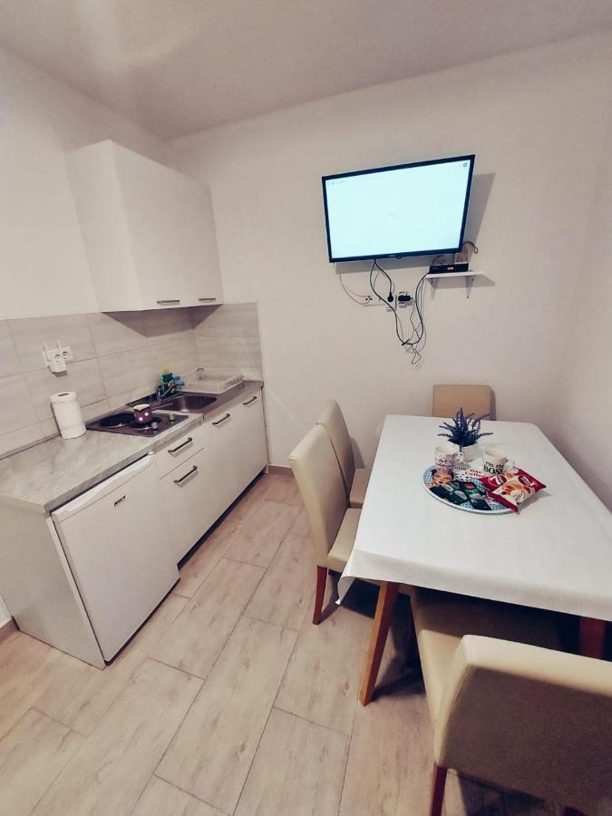Apartmani Butigan-Tiha Luka Neum Ngoại thất bức ảnh