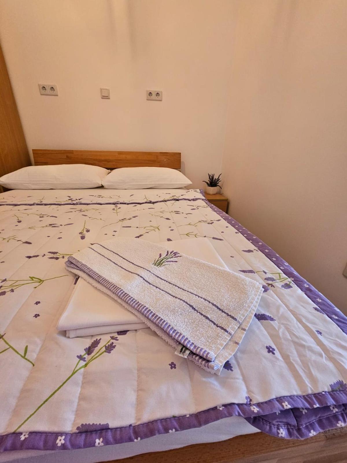 Apartmani Butigan-Tiha Luka Neum Ngoại thất bức ảnh