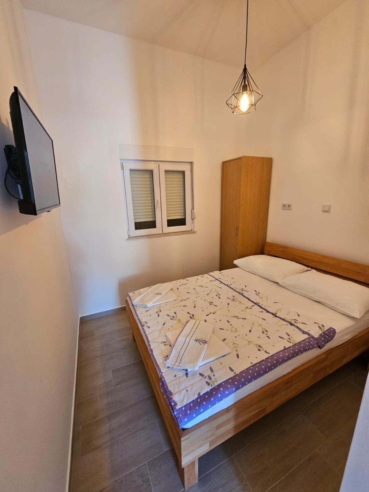 Apartmani Butigan-Tiha Luka Neum Ngoại thất bức ảnh