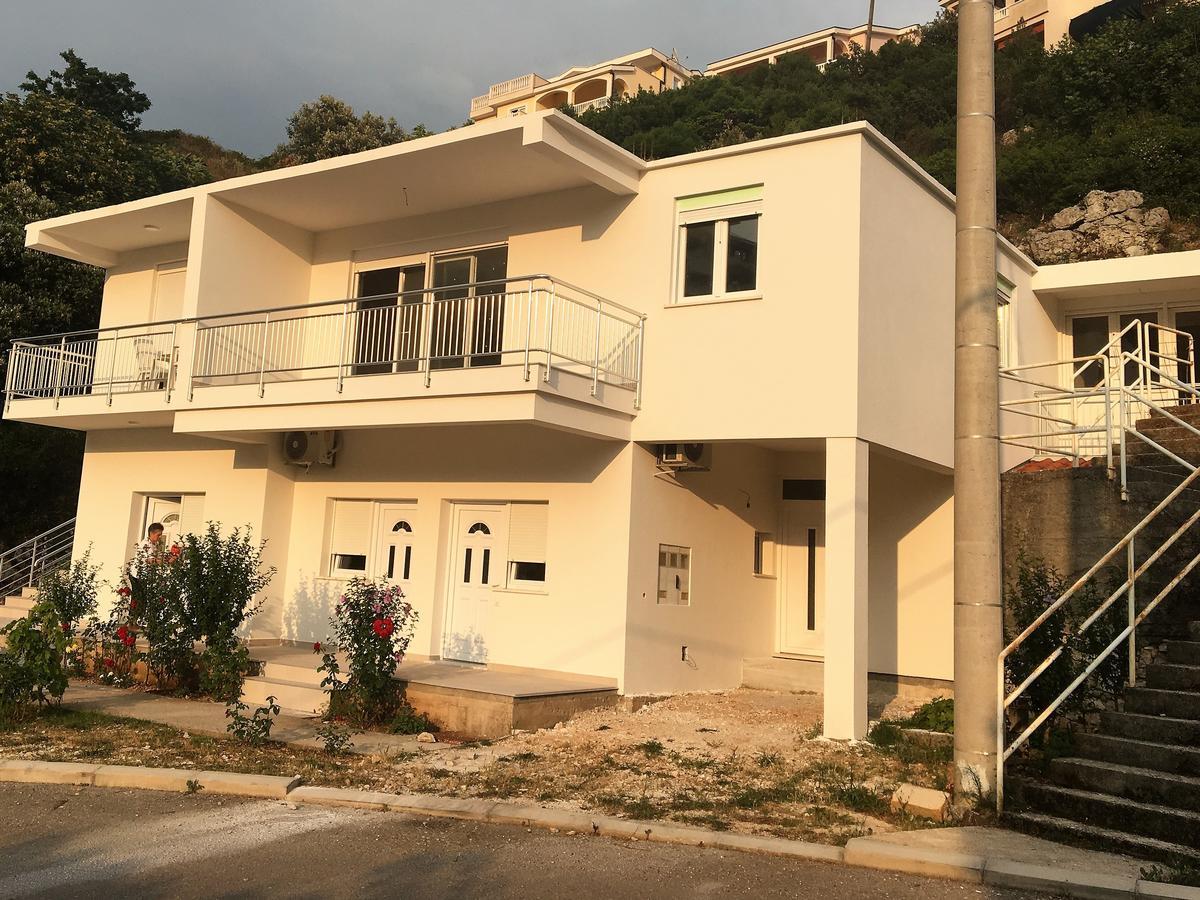 Apartmani Butigan-Tiha Luka Neum Ngoại thất bức ảnh
