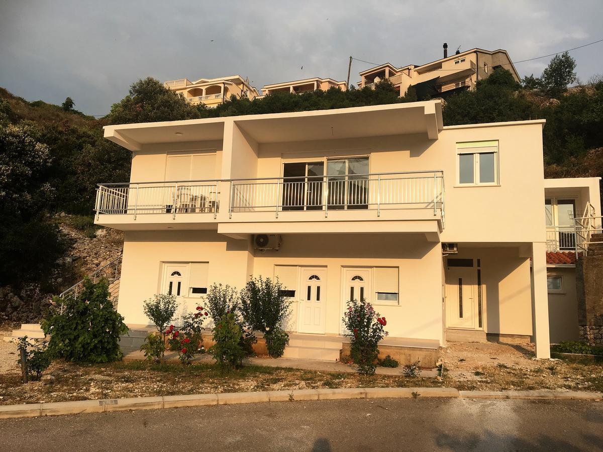 Apartmani Butigan-Tiha Luka Neum Ngoại thất bức ảnh